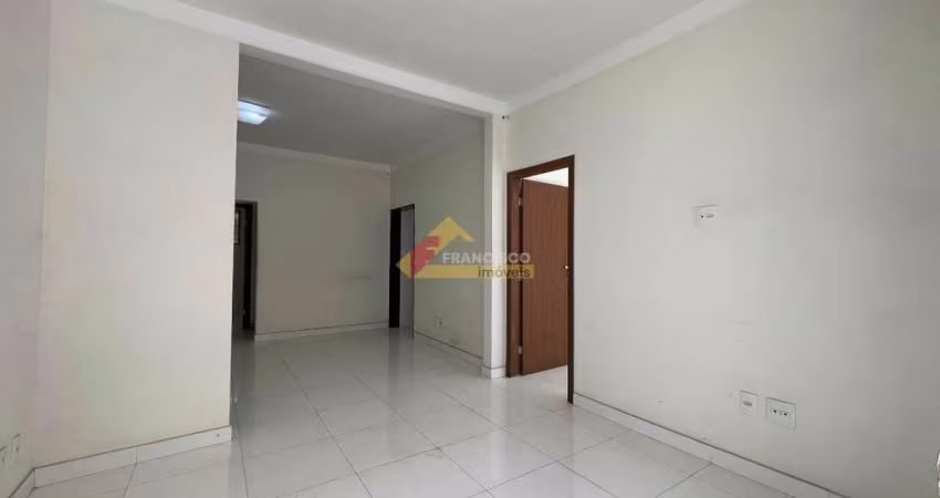 Casa Comercial para aluguel, 3 quartos, 1 suíte, 2 vagas, Sidil - Divinópolis/MG