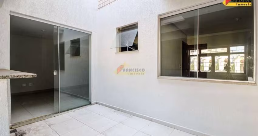 Apartamento localizado no Centro