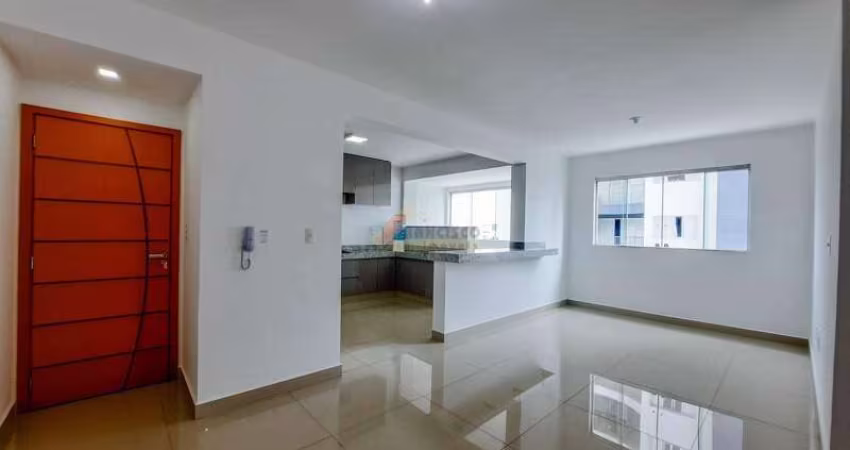 Apartamento para aluguel, 3 quartos, 1 suíte, 2 vagas, Centro - Divinópolis/MG