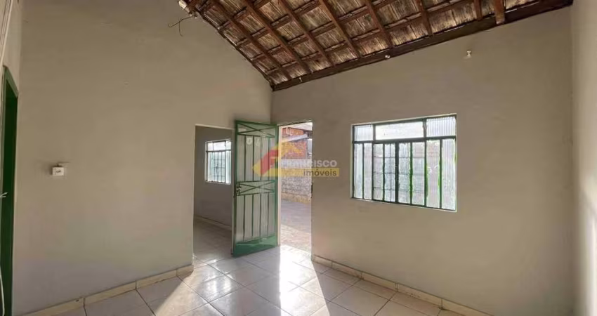 Casa para aluguel, 4 quartos, 4 vagas, Interlagos - Divinópolis/MG