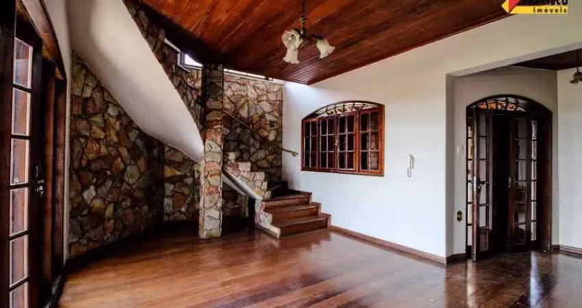 Casa para aluguel, 4 quartos, 1 suíte, 3 vagas, centro - divinópolis/mg