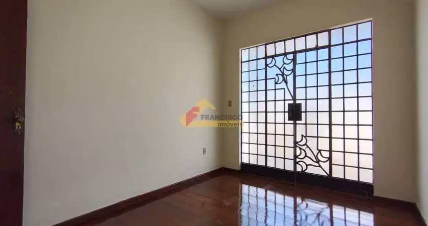 Casa para aluguel, 2 quartos, 1 suíte, 1 vaga, l p pereira - divinópolis/mg