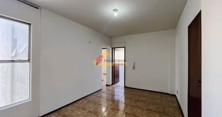 Apartamento com 4 quartos para alugar no Centro, Divinópolis 