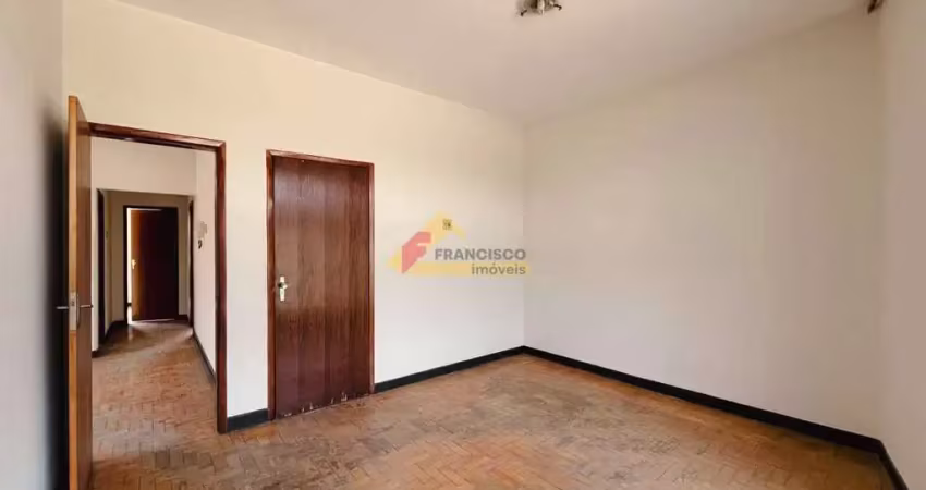 Apartamento com 3 quartos para alugar no Centro, Divinópolis 