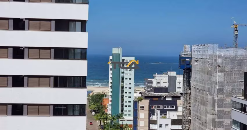 Apartamento com vista para o mar de 2 dormitórios, um sendo suíte.