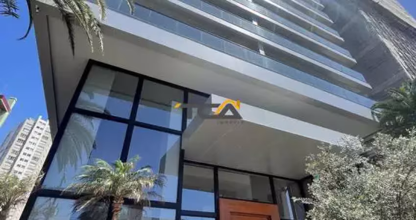 Apartamento alto padrão com localização privilegiada