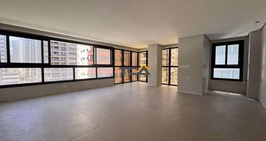 Apartamento 3 dormitórios na Praia Grande