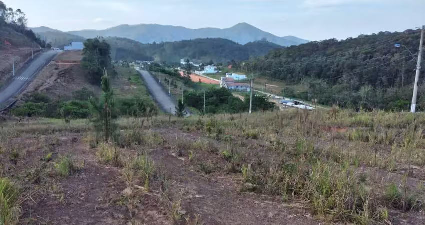 Terreno à venda no Aymoré, Guabiruba 