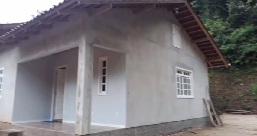Casa para Venda em Botuverá, Lageado Baixo, 2 dormitórios, 1 banheiro, 2 vagas
