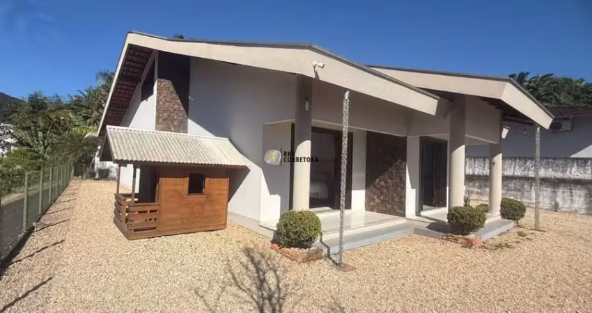 Casa para locação em brusque, souza cruz, 3 dormitórios, 1 suíte, 2 banheiros, 2 vagas