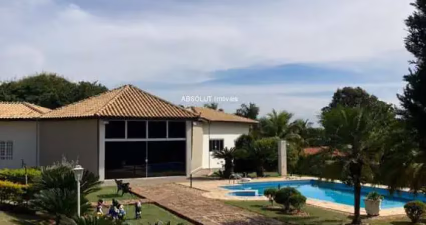 Chacara lagos de shanadu com piscina campo de futebol e casa para caseiro