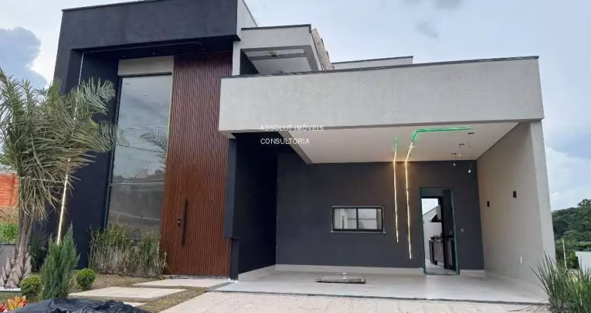 Casa com piscina condomínio Gran Reserve Indaiatuba-SP