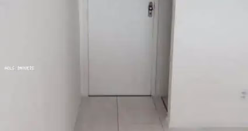 Apartamento à venda na Rua do Rouxinol, 999, Imbuí, Salvador
