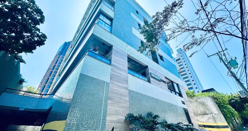 Studio com Varanda no Caminho das Árvores – Andar Alto – Ed. Facility Tower