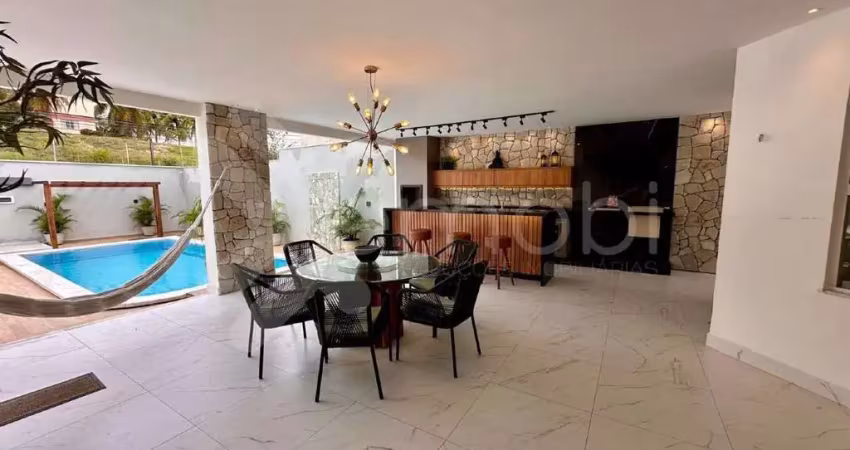 Casa à venda em Capim Macio (Natal/RN) | 5/4 sendo 3 suítes - 231 m²