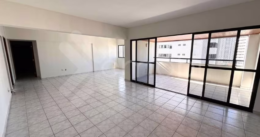 Apartamento à venda em Tirol (Natal/RN) I Condomínio Abbott Galvão | 4 suítes - 192m²
