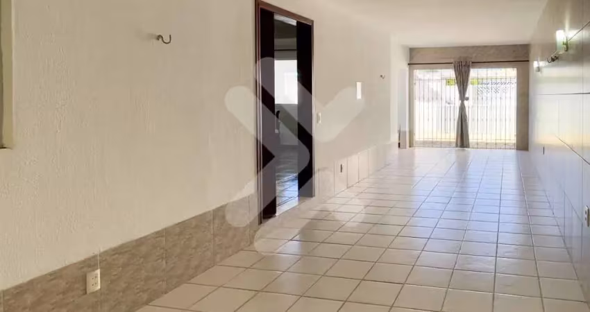 Casa ampla à venda em Pitimbu (Natal/RN) | 3 suítes, 232m²