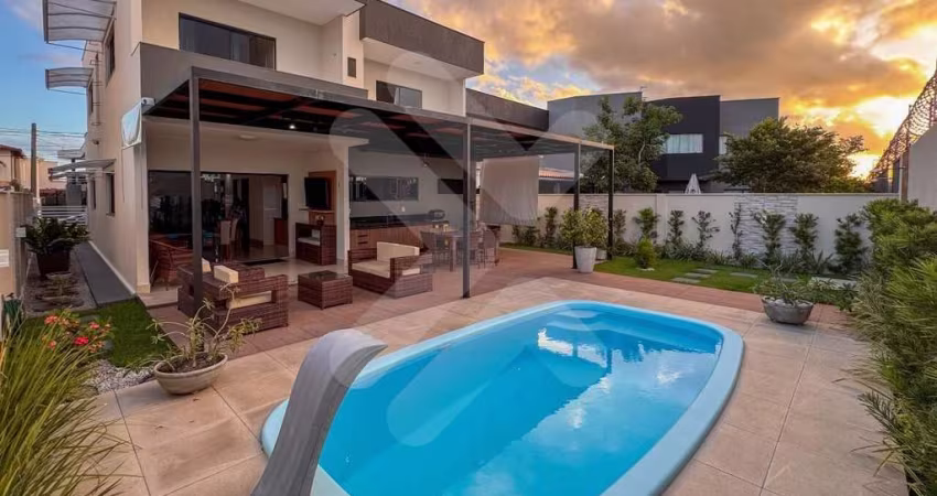 Casa à venda em Parque das Nações (Parnamirim/RN) | Condomínio Green Club | 4 suítes - 197m²
