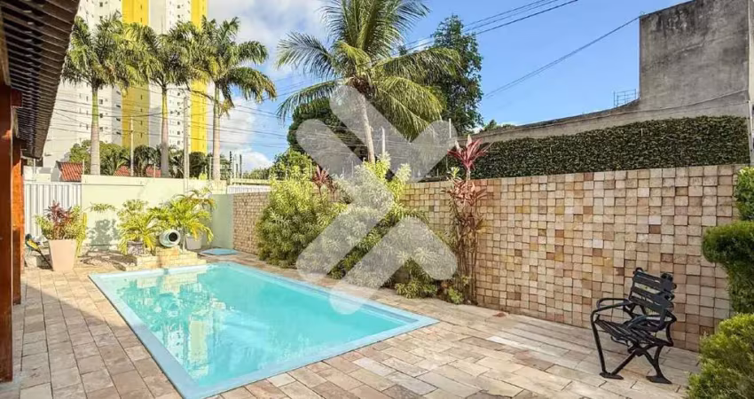 Casa à venda em Capim Macio (Natal/RN) | 4 quartos sendo 1 suíte e piscina - 275m²