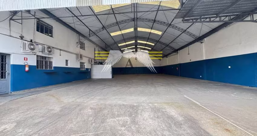 Galpão Magnífico de 720m² para venda e locação, escritórios modernos, localizado à 700m da Estação
