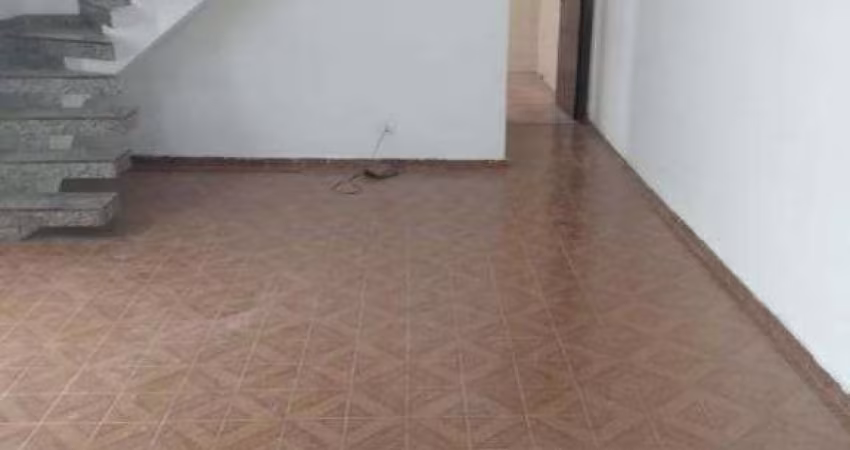 Sobrado com 3 dormitórios à venda, 200 m² por R$ 595.000,00 - Jardim Piqueroby - São Paulo/SP