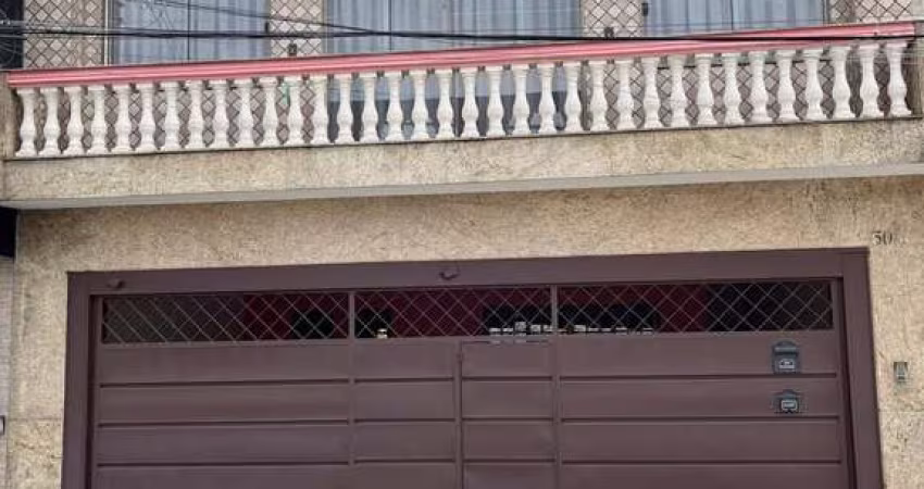 SOBRADO COM 8X18 QUE INCLUEM, 3 DORMITÓRIOS, SALA, COZINHA, 2 BANHEIROS, SALÃO COM CHURRASQUEIRA, V