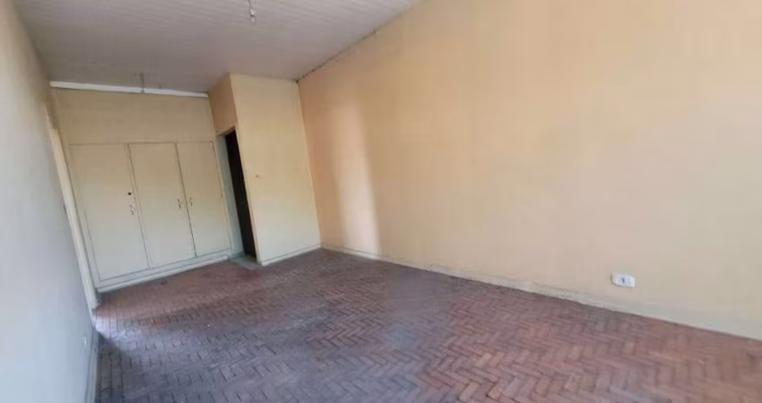 SALAS COMERCIAIS EM EXCELENTE LOCALIZAÇÃO NA AVENIDA SAPOBEMBA!!!