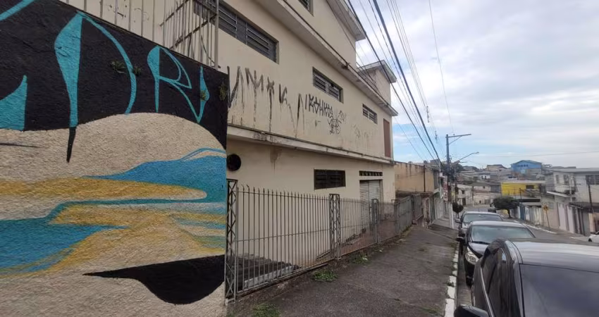 EXCELENTE IMÓVEL COMERCIAL,COM MAIS DE 400 M² E LOCALIZAÇÃO PRIVILEGIADA EM AVENIDA MOVIMENTADA NA
