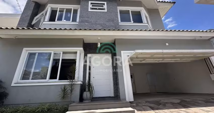 Sobrado com 4 (quatro) dormitórios, sendo 1 (suíte) master, localizado no bairro Moinhos de Vento.