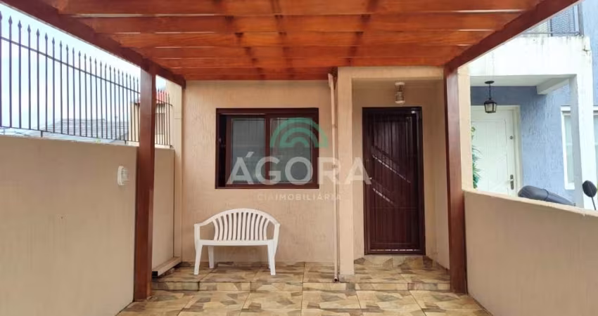 Sobrado mobiliado com 2 (dois) dormitórios, localizado no bairro Morada Das Acácias.