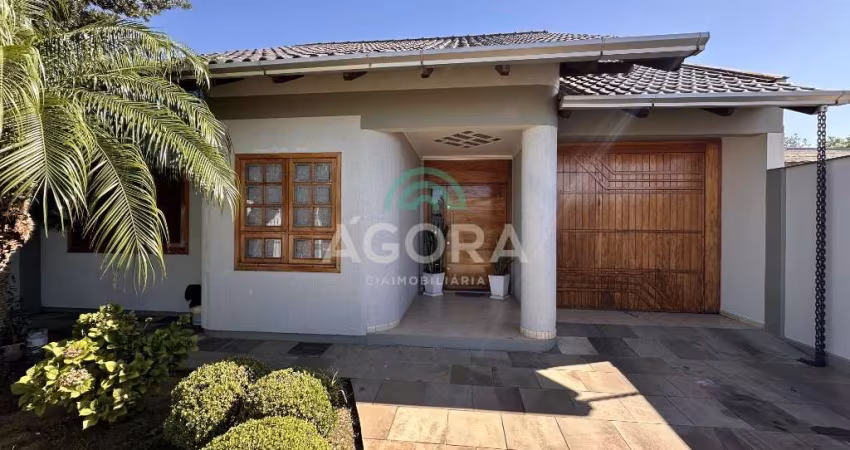 Casa térrea com 3 (três) dormitórios, sendo 1 (uma) suíte, localizada no bairro Niterói.