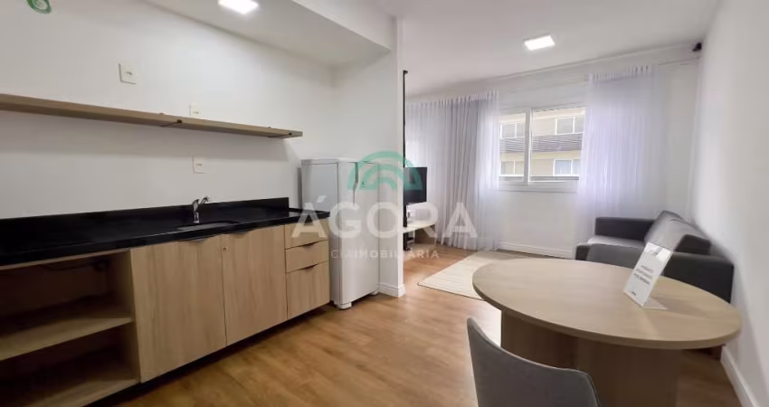 Apartamento loft, 1 (um) dormitório, semi mobiliado, com vaga. Ótima localização