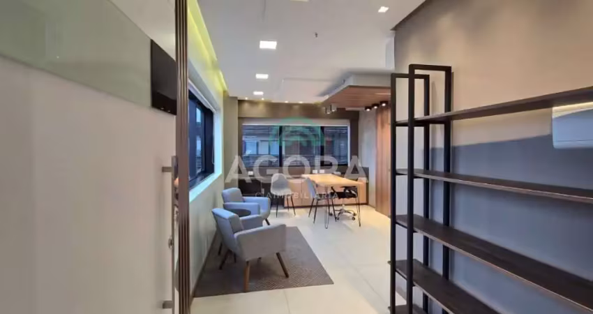 Sala comercial medindo 33m², localizada no bairro Marechal Rondpn.
