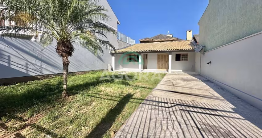 Casa térrea de 70m² com 1 (um) dormitório, localizada no bairro Moinhos de Vento em Canoas.