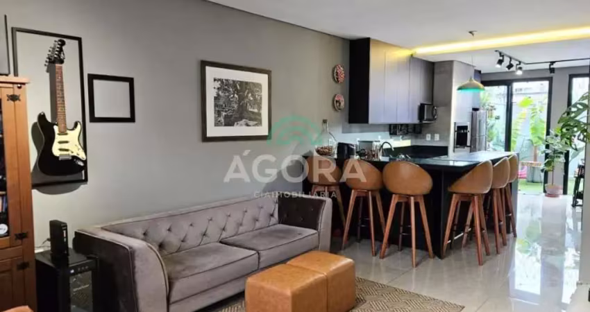 Sobrado de 127m² com 3 dormitórios no bairro mont serrat