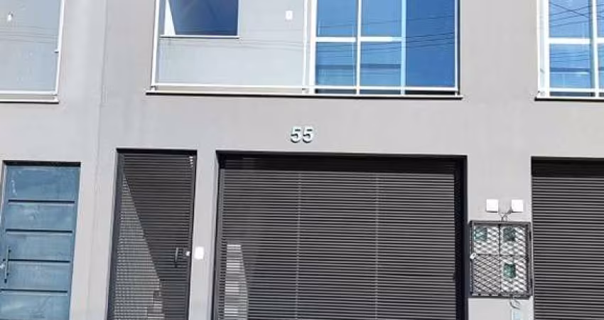 Casa 2 quartos, 1 sala, 1 banheiro, 2 vagas, 99,00 m²!