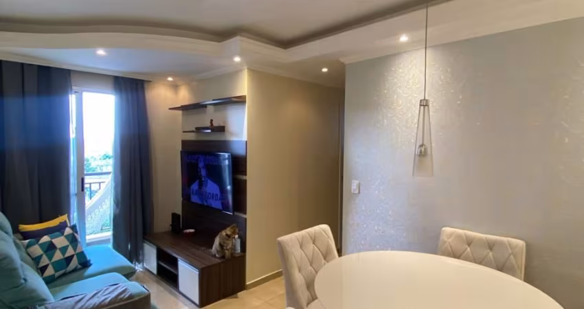 APARTAMENTO 2 DORMITÓRIOS COM VARANDA PRONTO