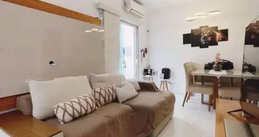 Casa para Venda em Duque de Caxias, Vila Leopoldina, 2 dormitórios, 2 suítes, 1 banheiro, 2 vagas
