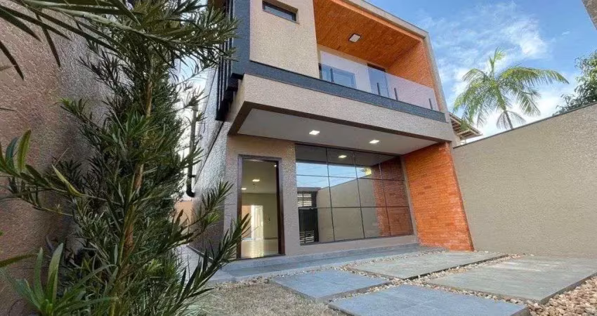 Casa à venda no centro de barra velha - sc à poucos passos do mar