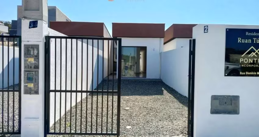 Casa com 2 quartos à venda na Rua Cenira Barbosa Viana, 393, Nossa Senhora de Fátima, Penha