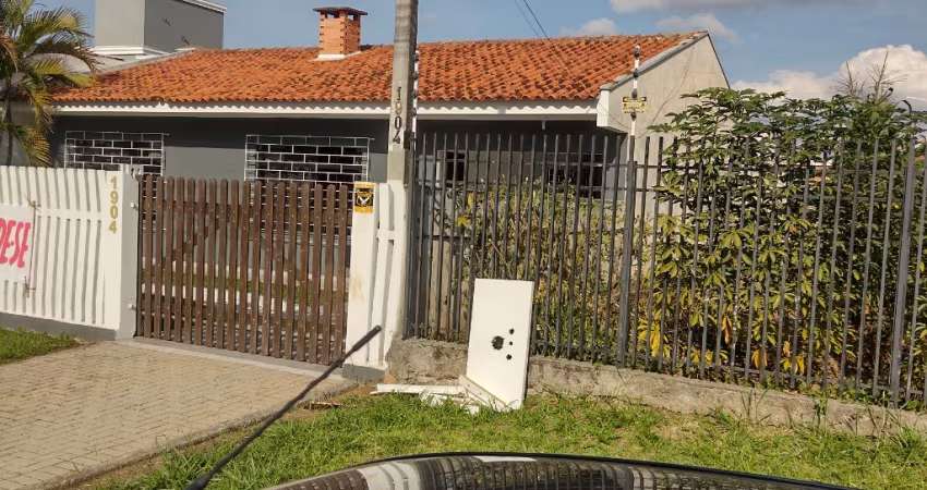 ARAUCARIA/FAZENDA VELHA - 240M2 - (VILA NOVA) - EXCELENTE RESIDÊNCIA, 03 QUARTOS, SUITE C/HIDRO, 03 VAGAS GARAGEM, TERRENO 12X49,50 PX AO CENTRO