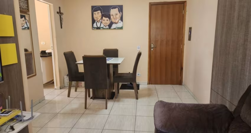 CAMPO COMPRIDO - 44M2 - EXCELENTE APARTAMENTO TERREO, 02 QUARTOS, PEÇAS AMPLAS E AREJADAS, FACE NORTE, OESTE