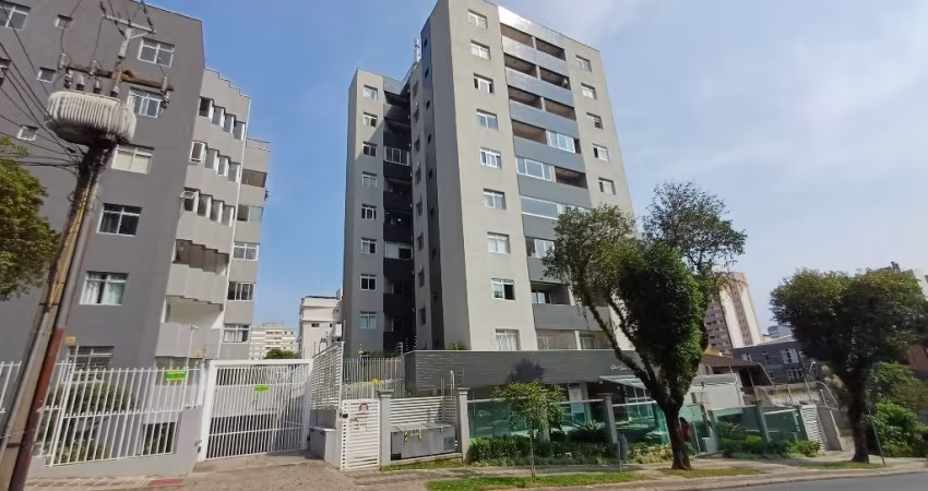 CENTRO - 87M2 - EXCELENTE APARTAMENTO 02 QUARTOS, SACADA, GARAGEM, PEÇAS AMPLAS E AREJADAS, ENSOLARADO DE R$520 MIL POR R$470.000,00