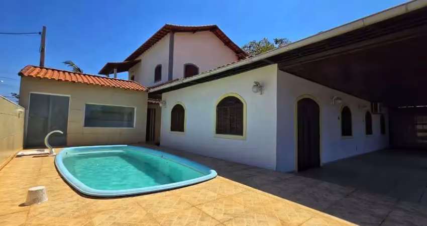 Casa em condomínio fechado com 4 quartos à venda na Rua James Mendonça Clark, 800, Pontinha, Araruama