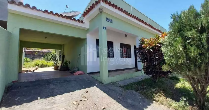 Casa à venda no bairro Parque Hotel em Araruama/RJ