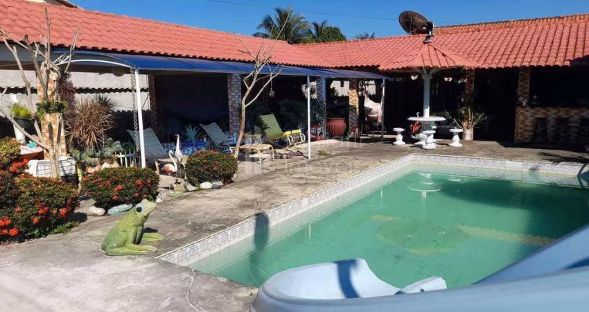 Casa à venda no bairro Areal em Araruama/RJ