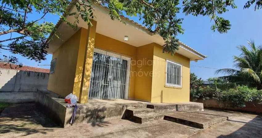 Casa à venda no bairro Iguabinha em Araruama/RJ