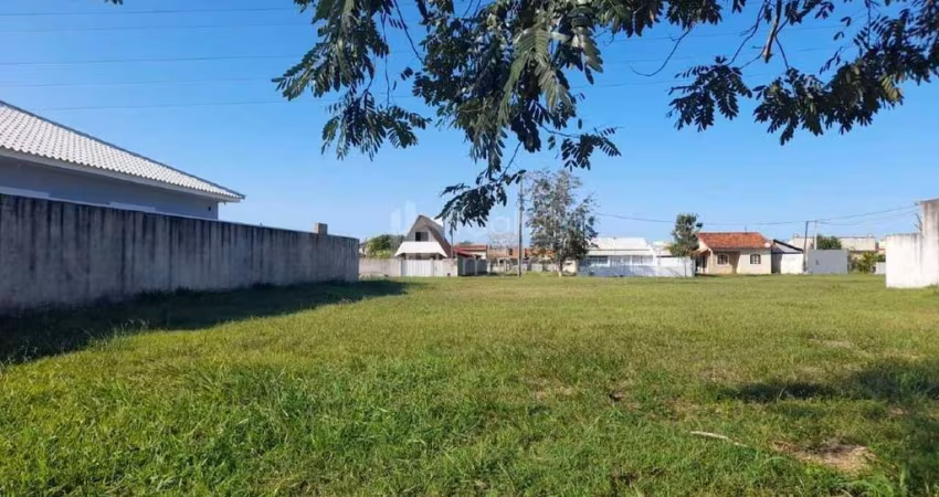 Ocean Park - Terreno à venda no bairro Lagoinha em Araruama/RJ