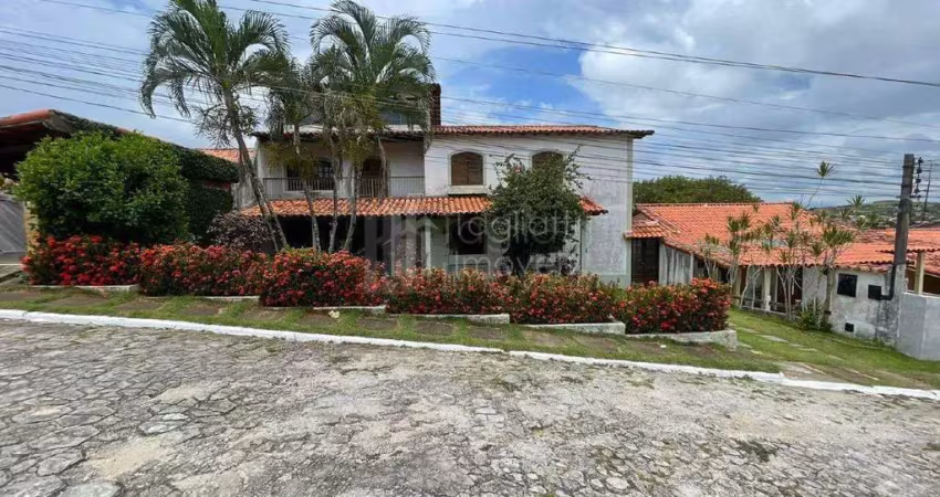 Chateau Colline - Casa em Cond. Chateau Colline - Iguabinha