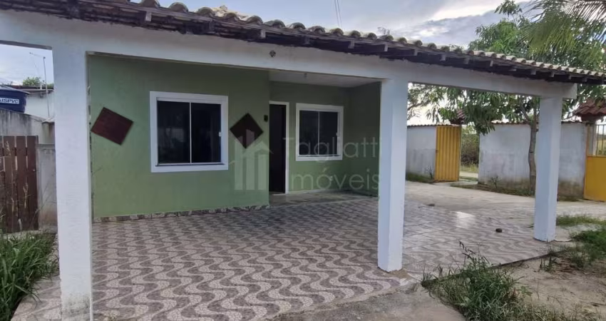 Casa Linear de Esquina no Bairro Parati - Araruama - RJ
